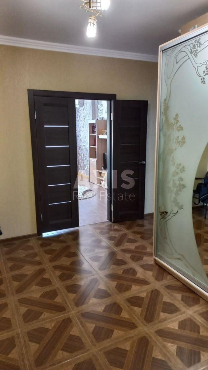 2k apartment vul. Kondratjuka Jurija 110