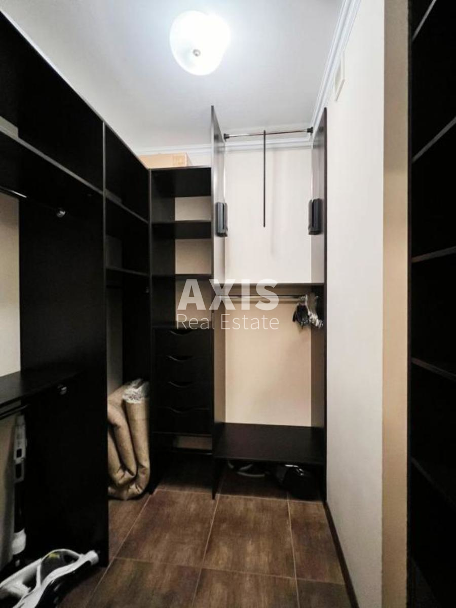 2k apartment vul. Zvirynec'ka 5913