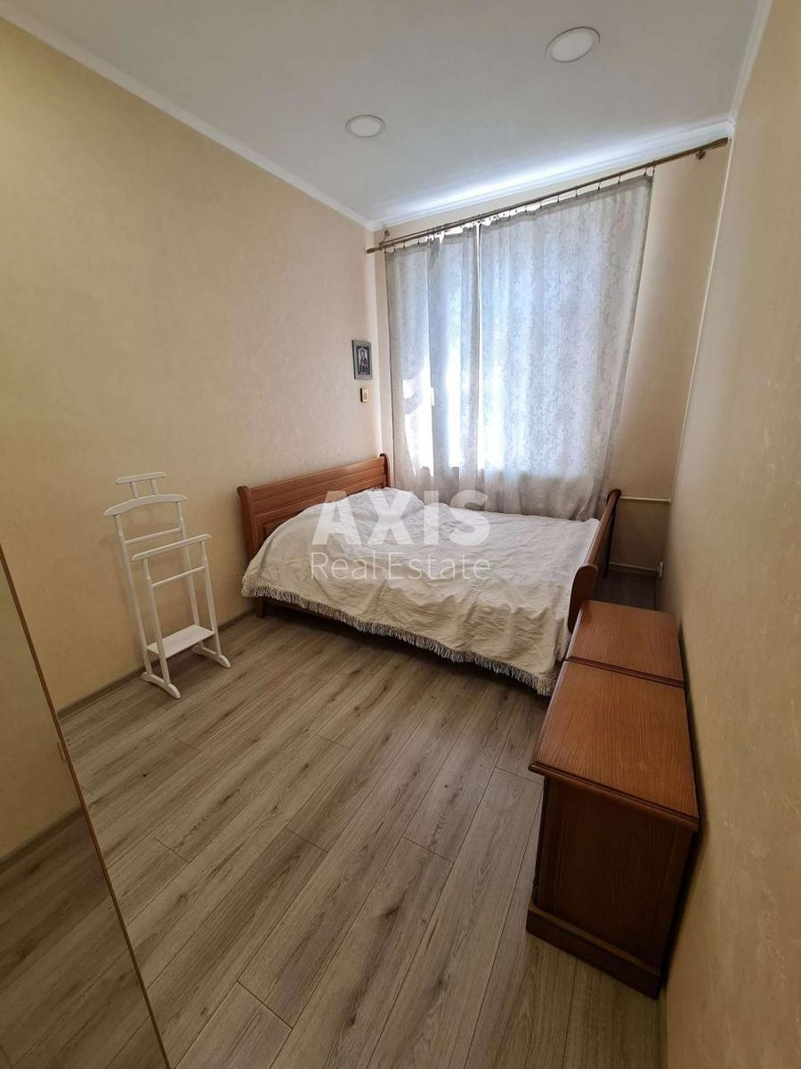 3k apartment vul. Tarasivs'ka 2239837