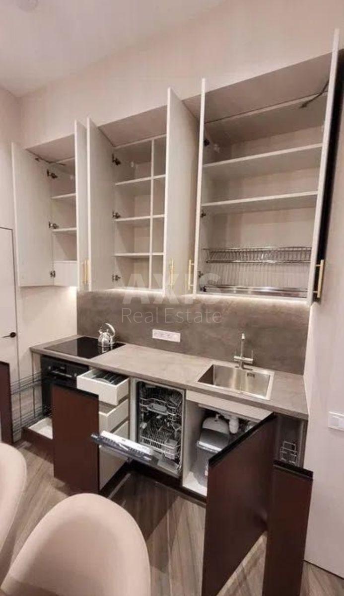 1k apartment vul. Zhyljans'ka 682