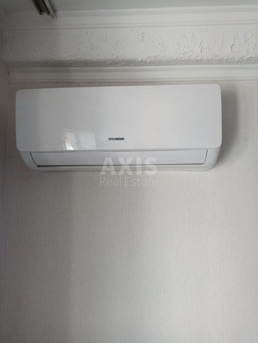 1k apartment pr-t Obolons'kyj 313