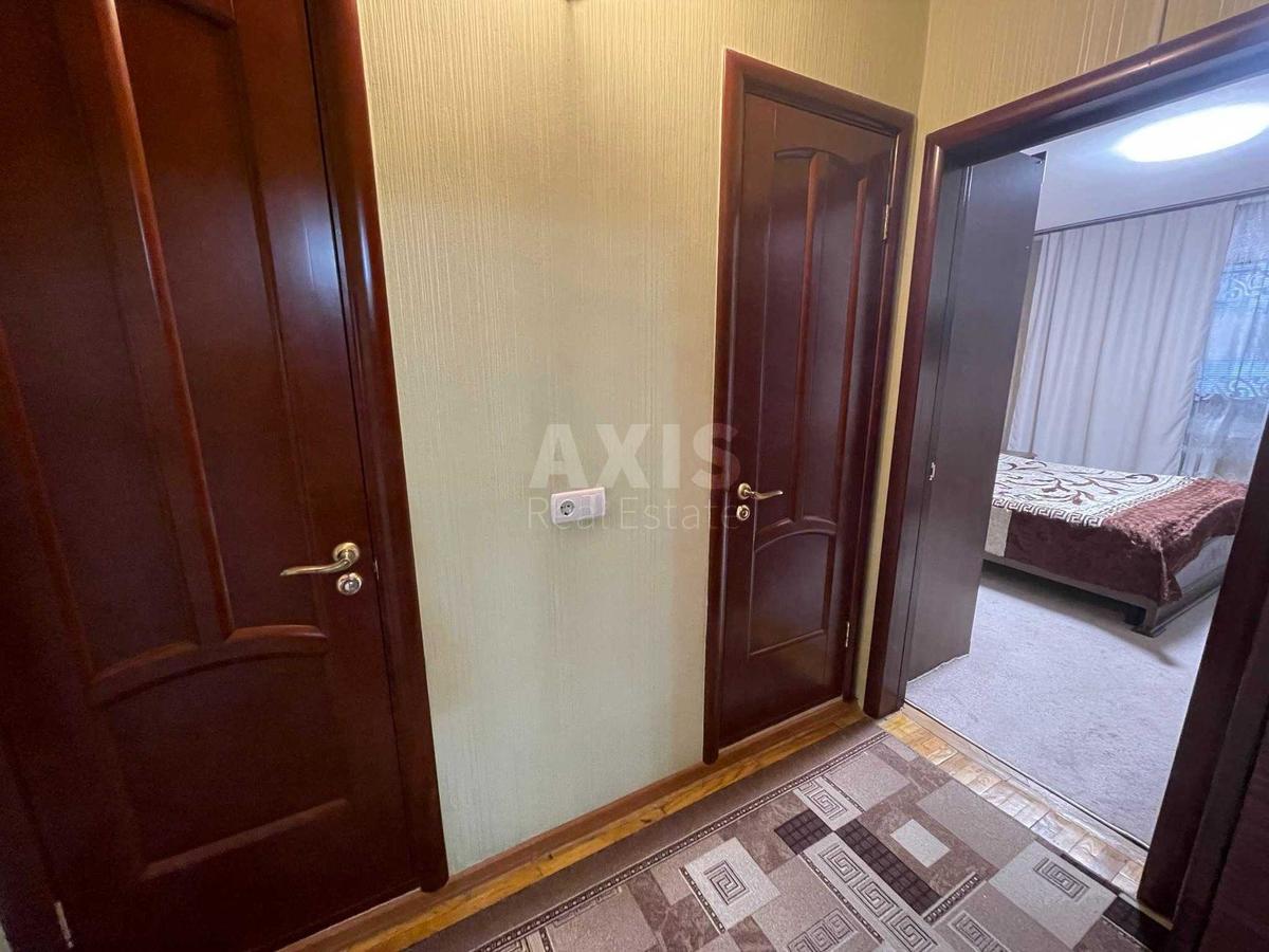 3k apartment vul. Saperne Pole 26А3