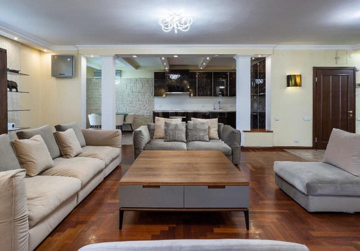 5k apartment vul. Klinichna 23/25