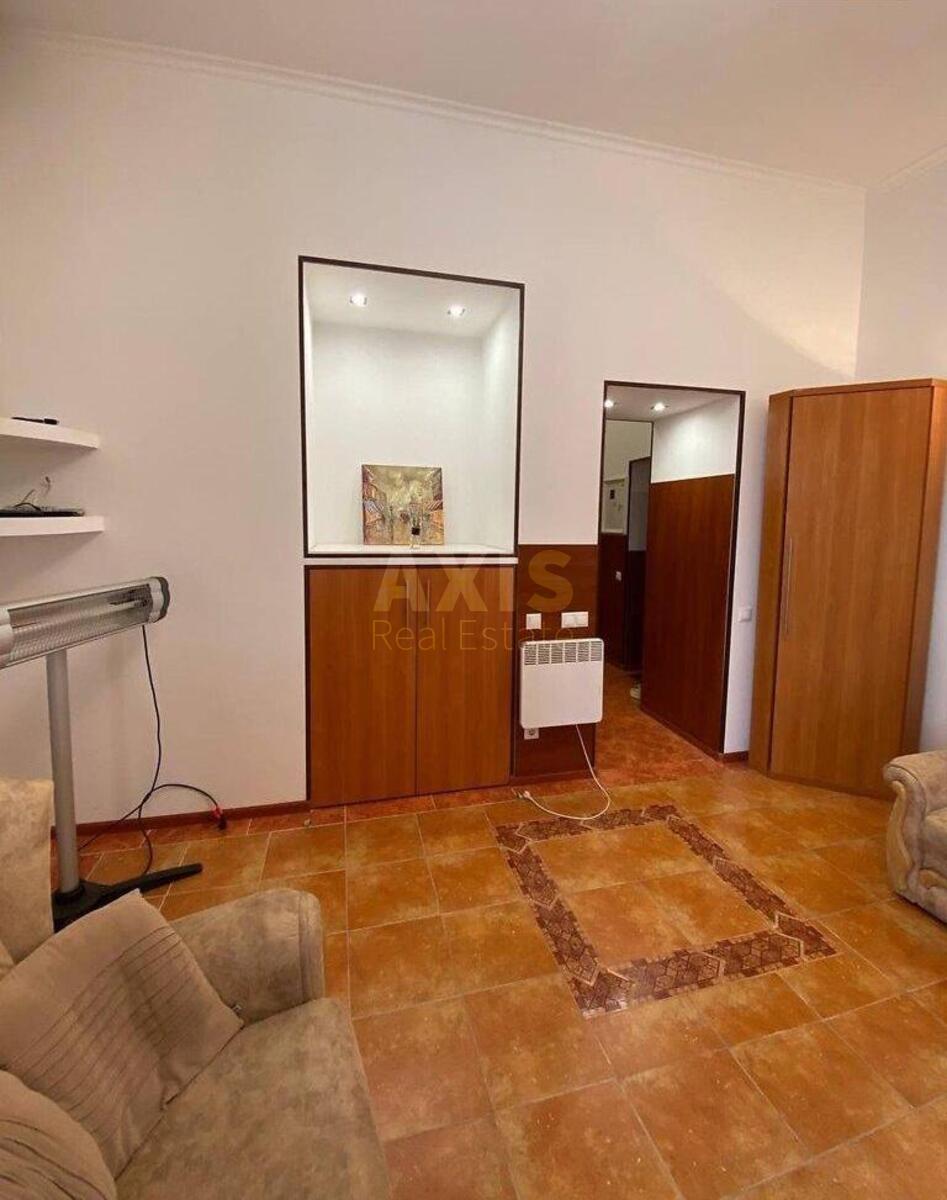 2k apartment vul. Malopidval'na 150