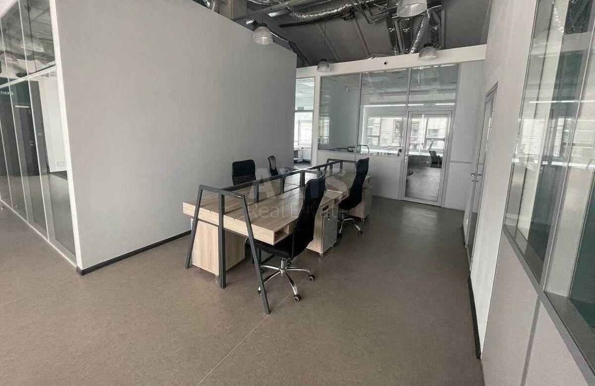 Office vul. Gajdara 58/10, 254m22
