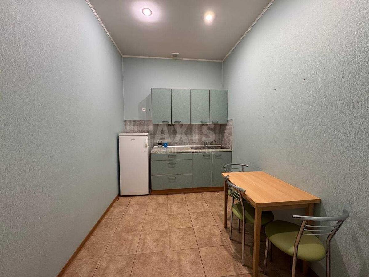 Офис ул. Дмитриевская 56Б, 125м210