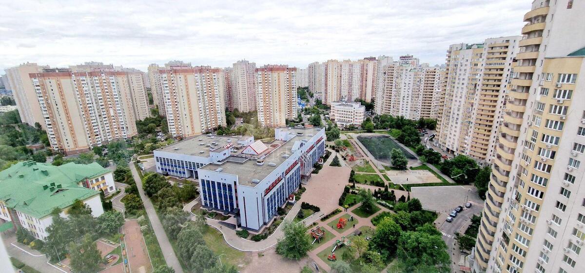 4k apartment nab. Dniprovs'ka 19А6006021