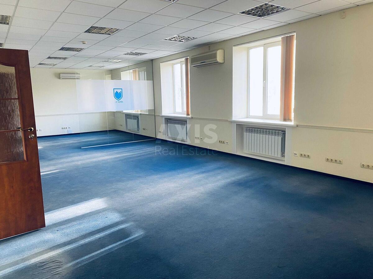 Office bul. Lesi Ukrai'nky 6, 251m25