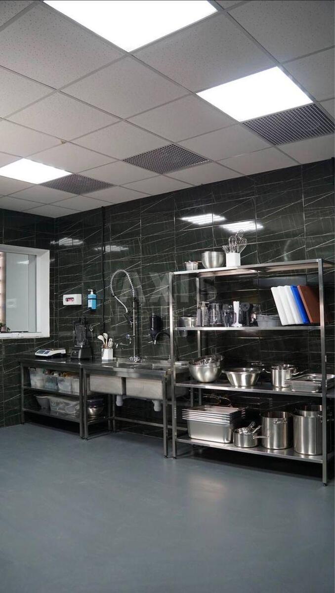 Trade object vul. Vasylenka Mykoly 1, 200m2626300