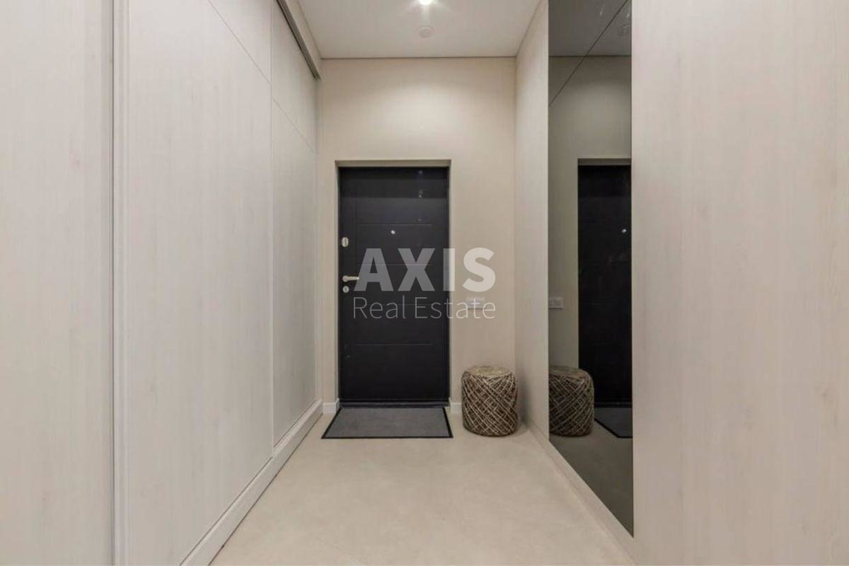 1k apartment pl. Peremogy 113