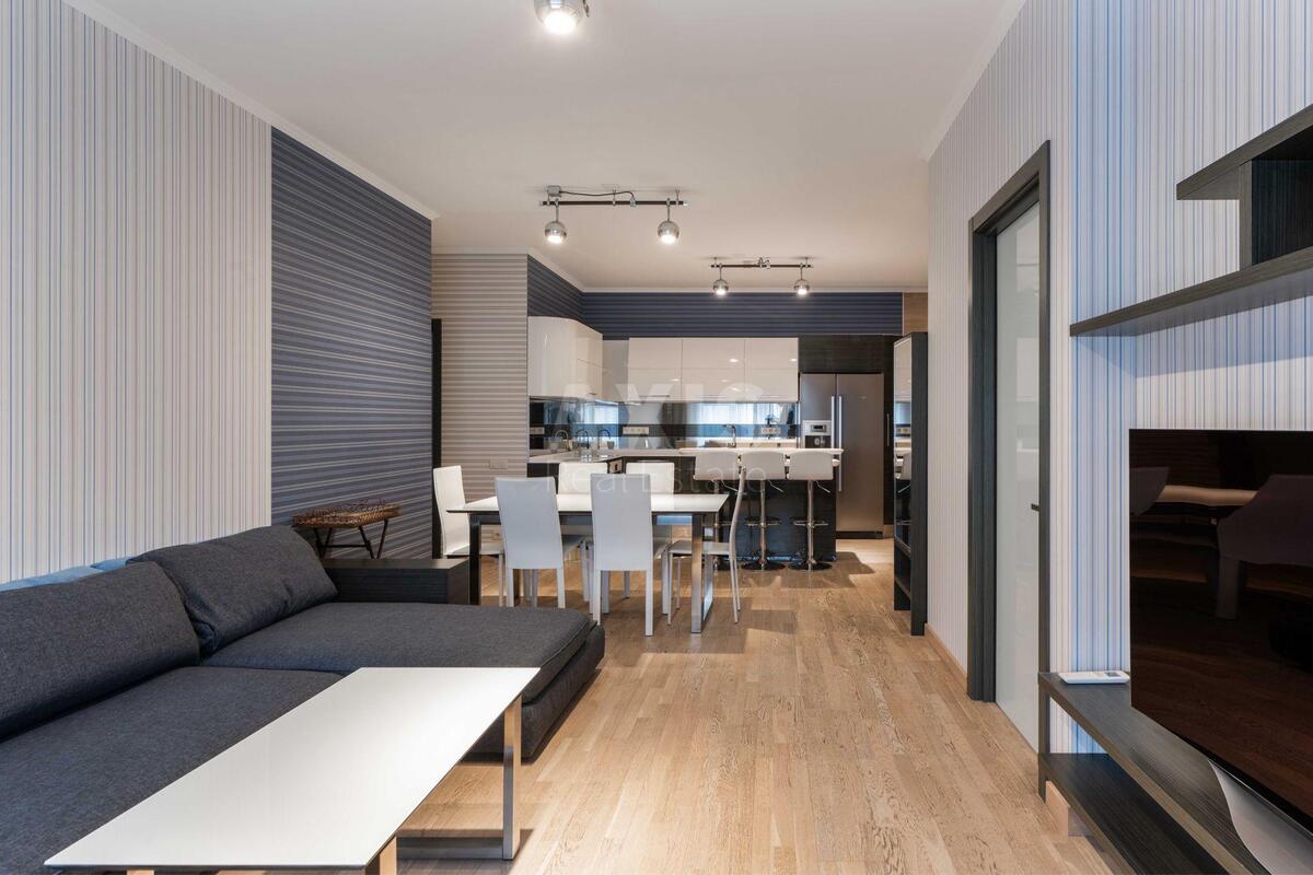 4k apartment vul. Saperne Pole 14/55