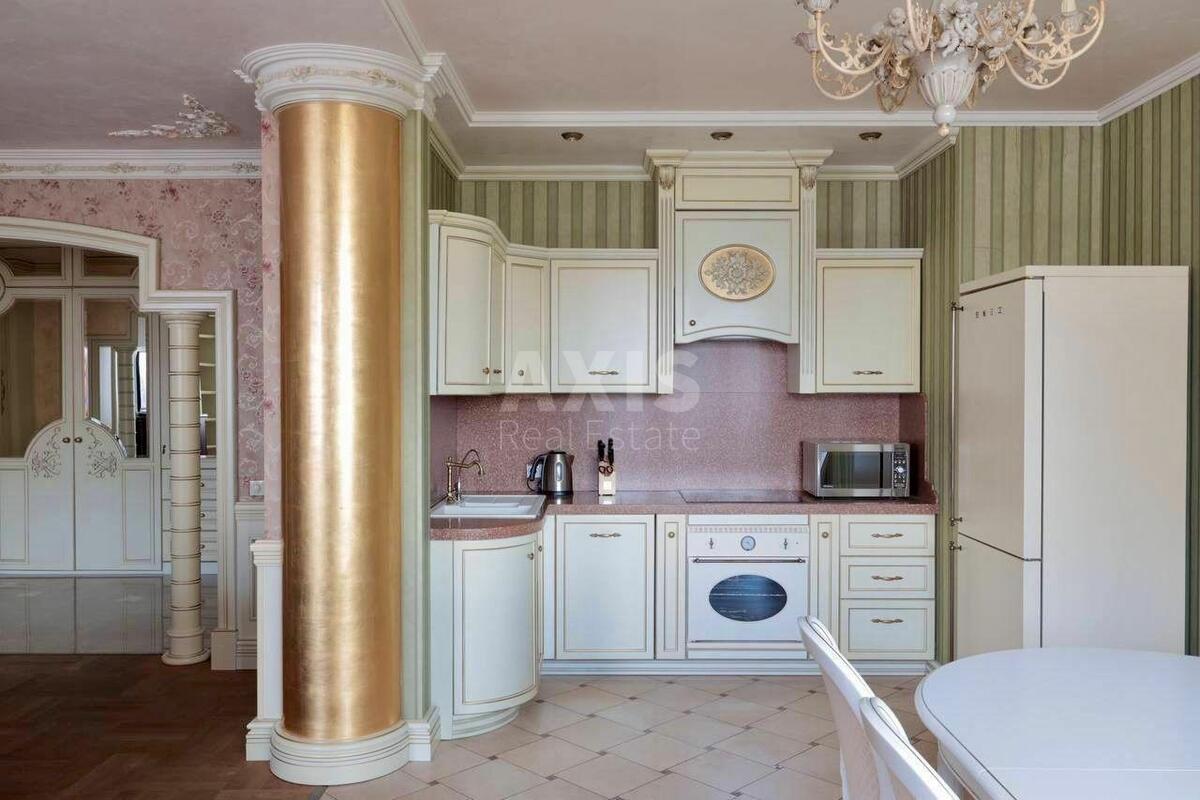 4k apartment vul. Okipnoi' Rai'sy 10Б3