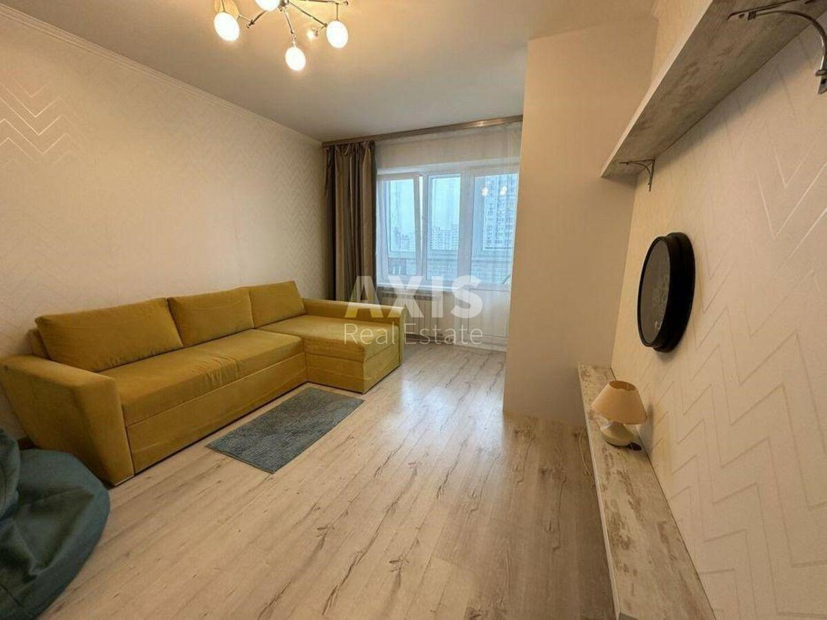 1k apartment vul. Gryshka Myhajla 80