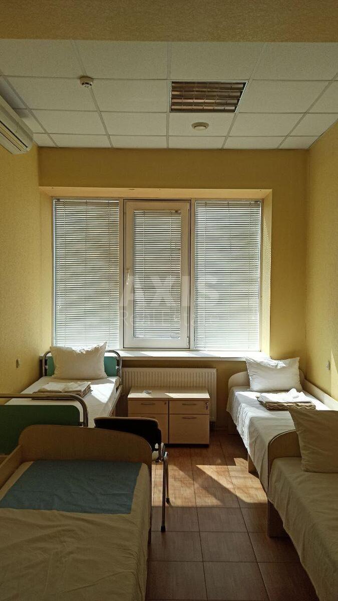 Trade object vul. Pochajnyns'ka 70, 400m2620882