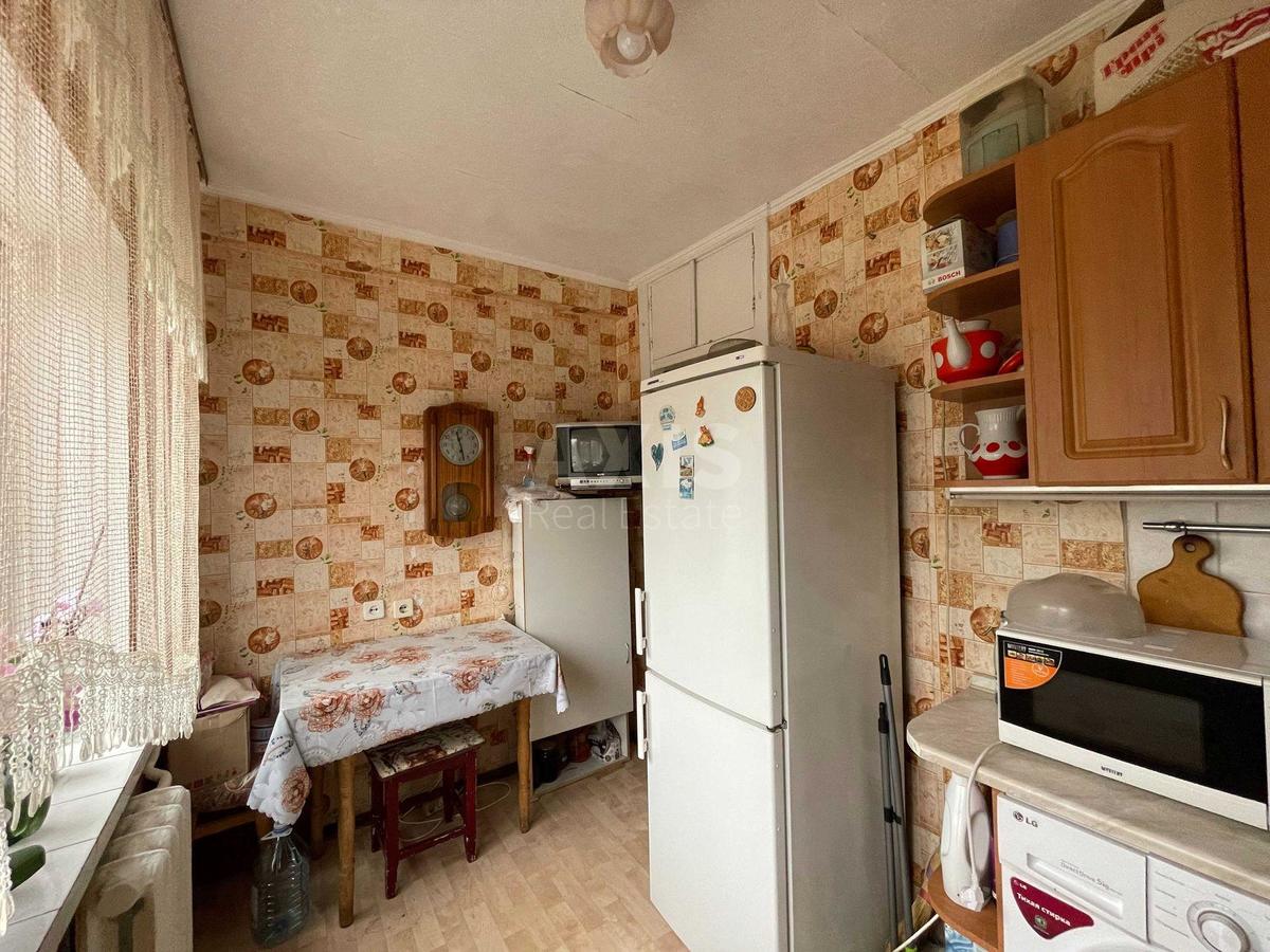 2к квартира бул. Перова 8421527