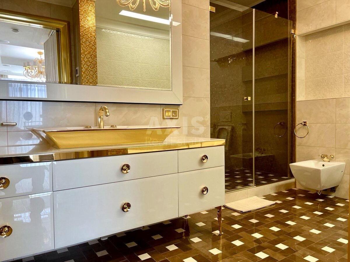4k apartment vul. Mazepy Ivana 11Б595138
