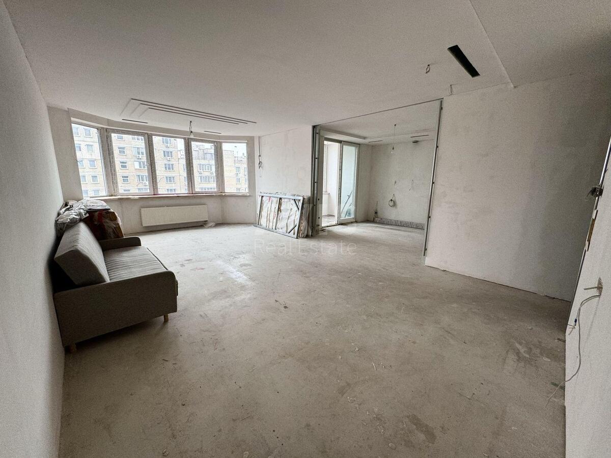 4k apartment vul. Mykil's'ko-Slobids'ka 1А3