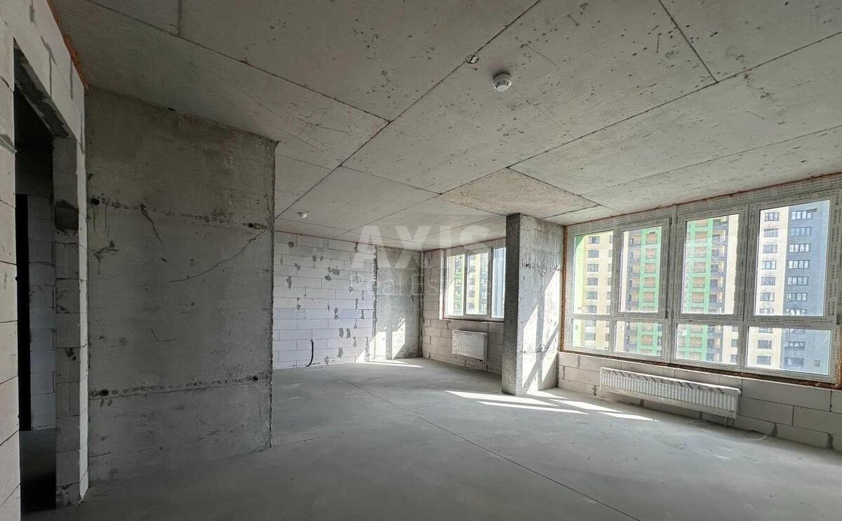 2k apartment vul. Myhajla Maksymovycha 323