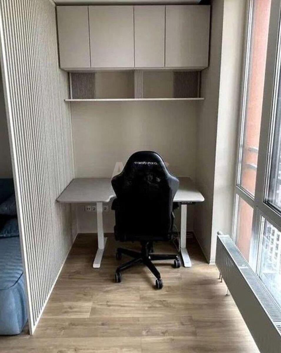 1k apartment nab. Dniprovs'ka 1А4