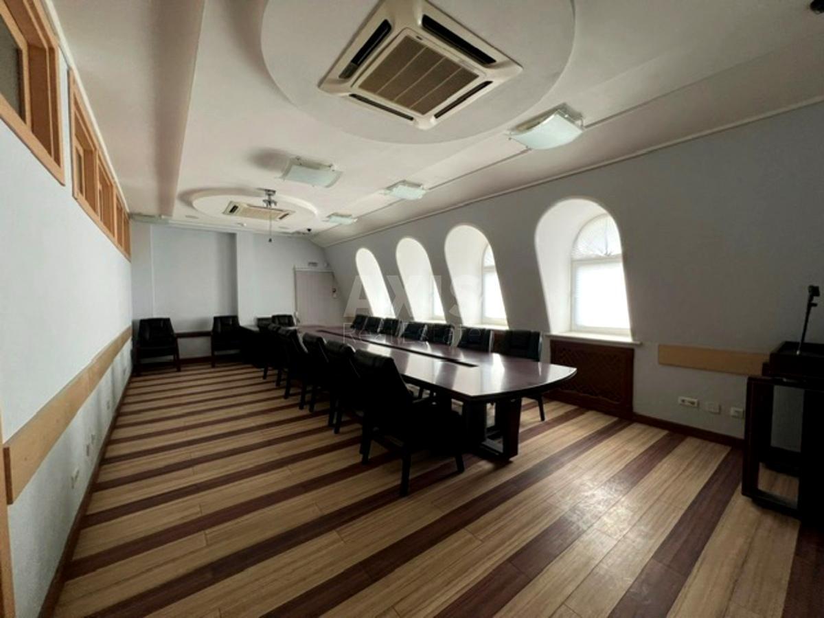 Офис ул. Саксаганского 67Б, 1738м26341310