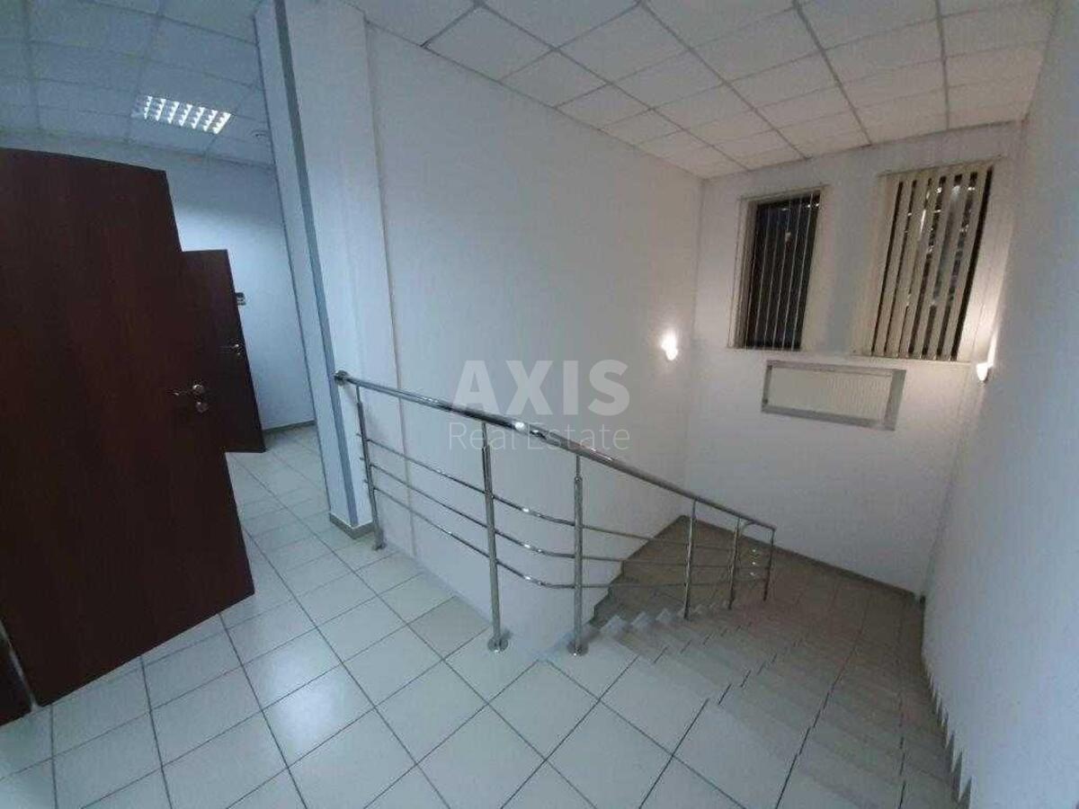 Office vul. Horyva 55, 463m23