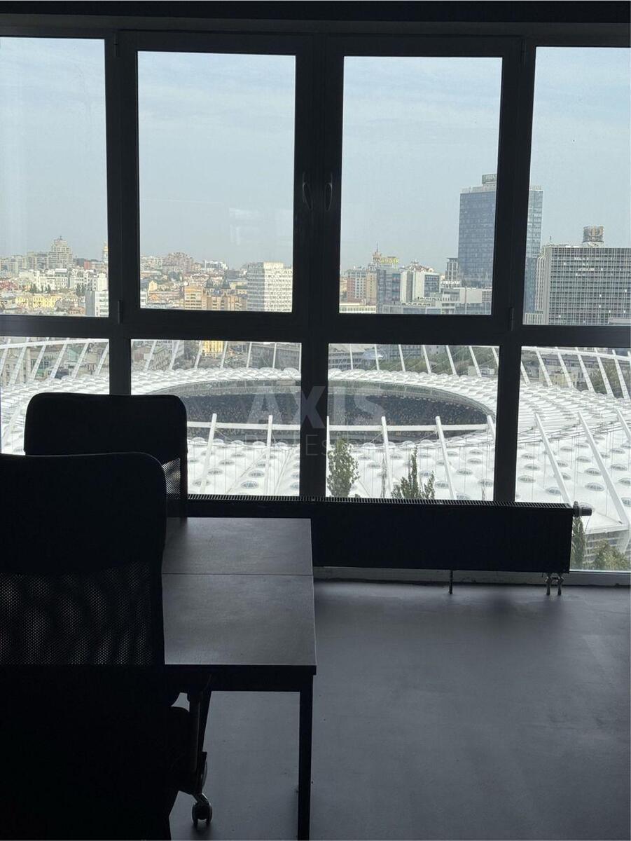 Office vul. Dilova 2Б, 140m2585342