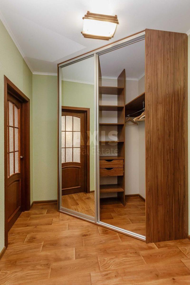 1k apartment vul. Voskresens'ka 145