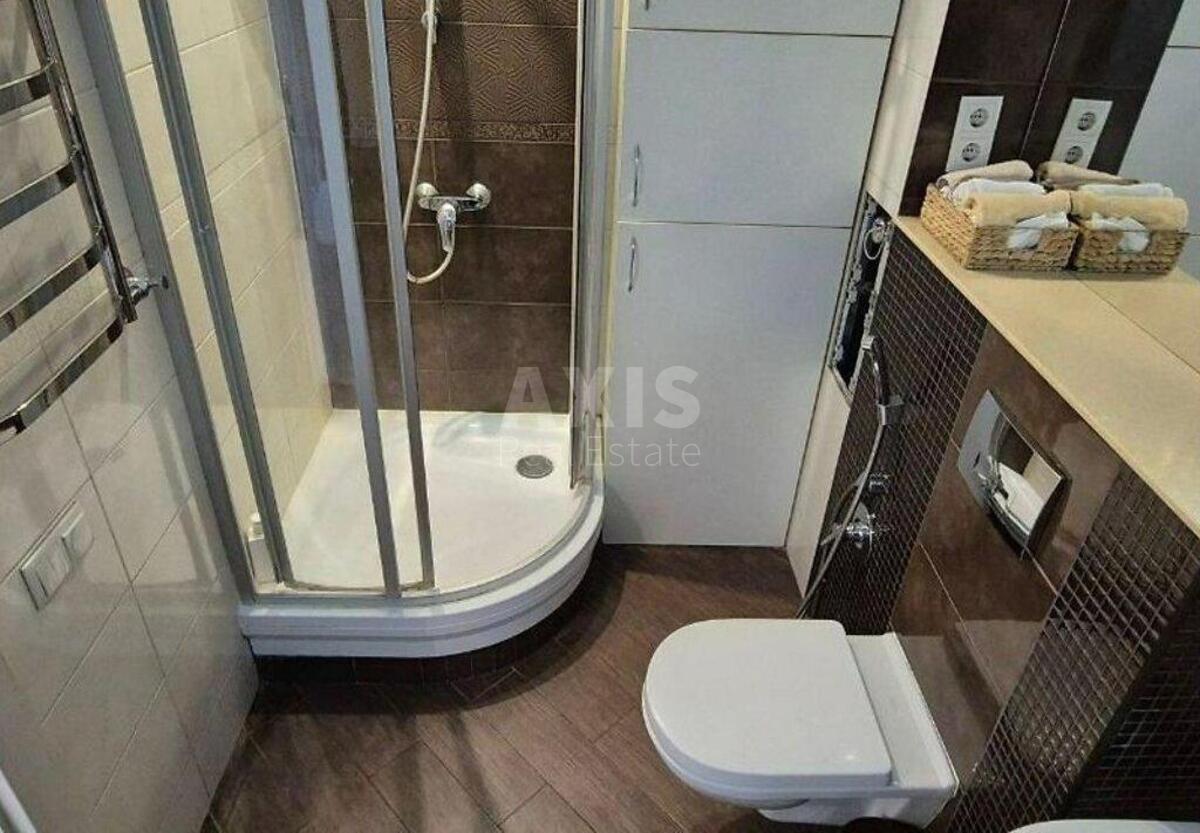 2k apartment vul. Sikors'kogo Igorja Aviakonstruktora 47
