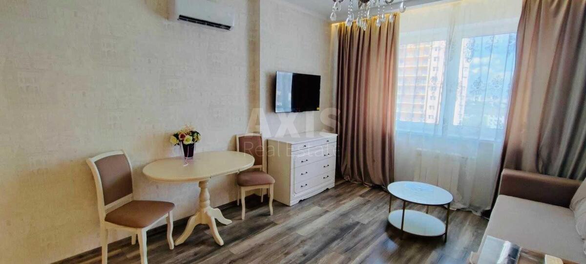 1k apartment vul. Kondratjuka Jurija 1604974