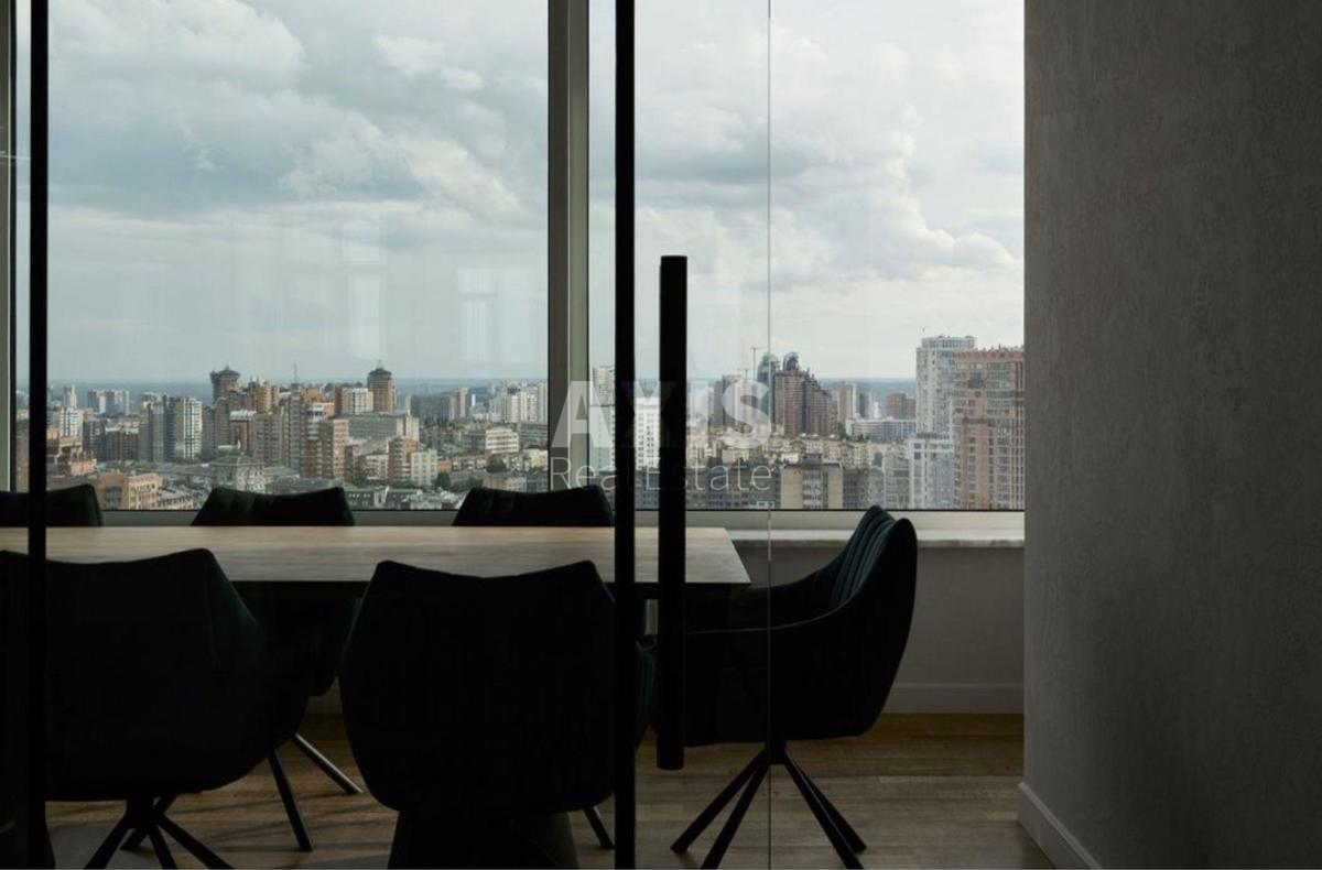 Office uzv. Klovs'kyj 7, 165m2
