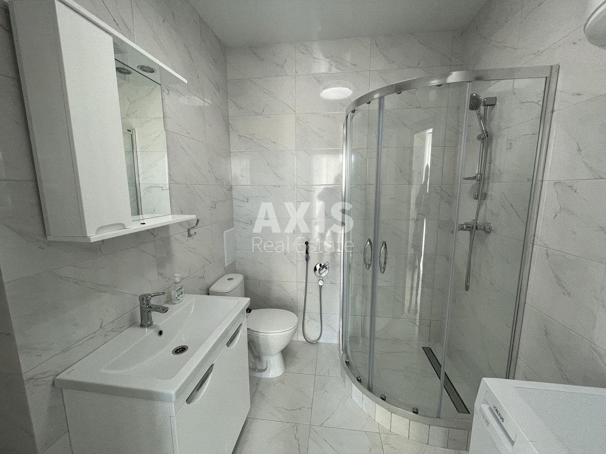 1k apartment pr-t Komarova Kosmonavta 9Б5