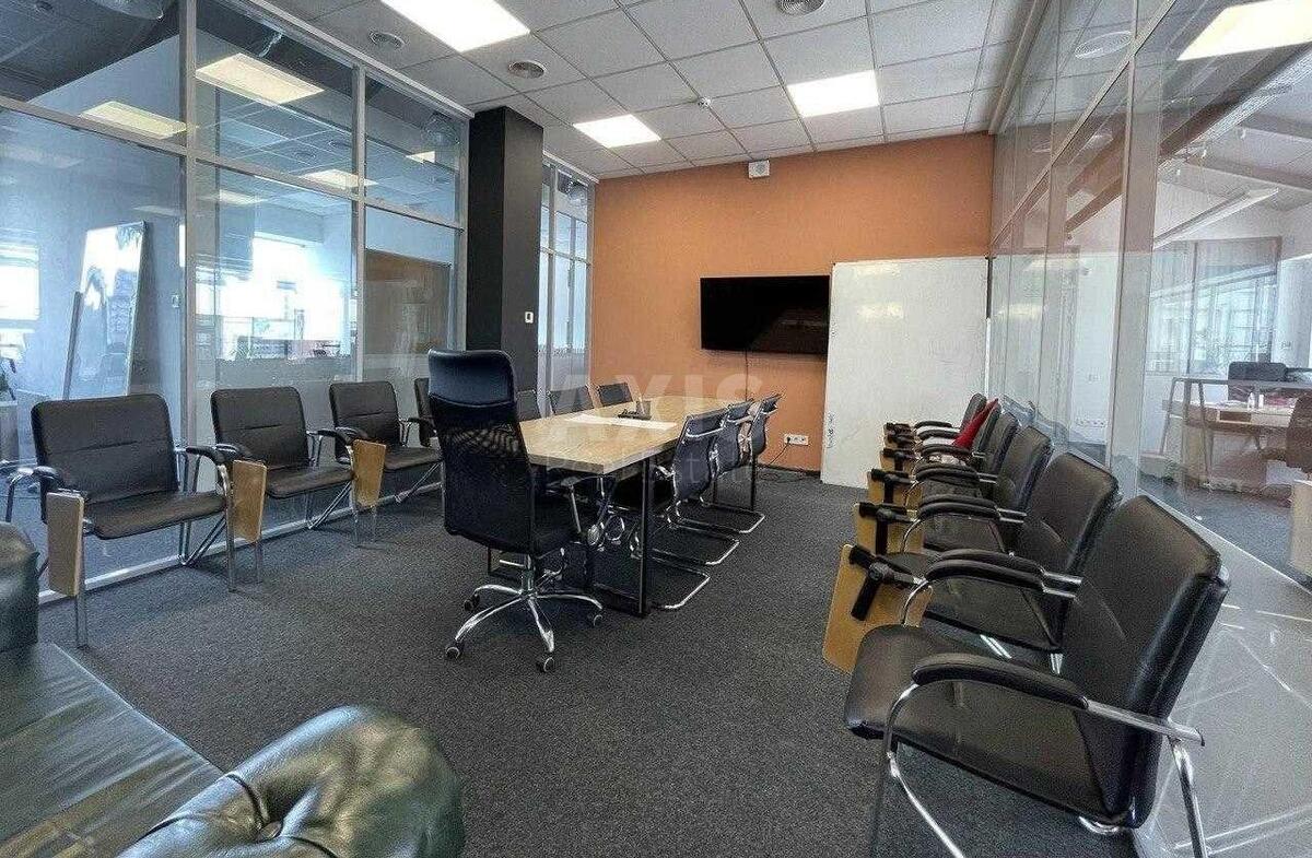 Office vul. Gajdara 58/10, 254m20