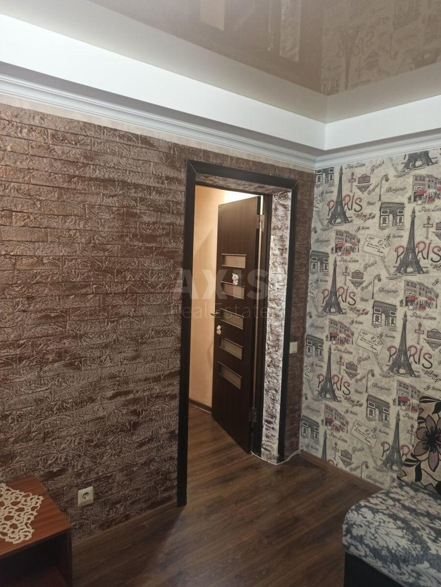 1k apartment pr-t Rokossovs'kogo Marshala 4А641115