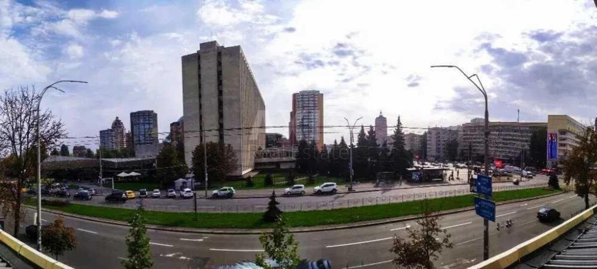 Офис бул. Леси Украинки 26, 50м25