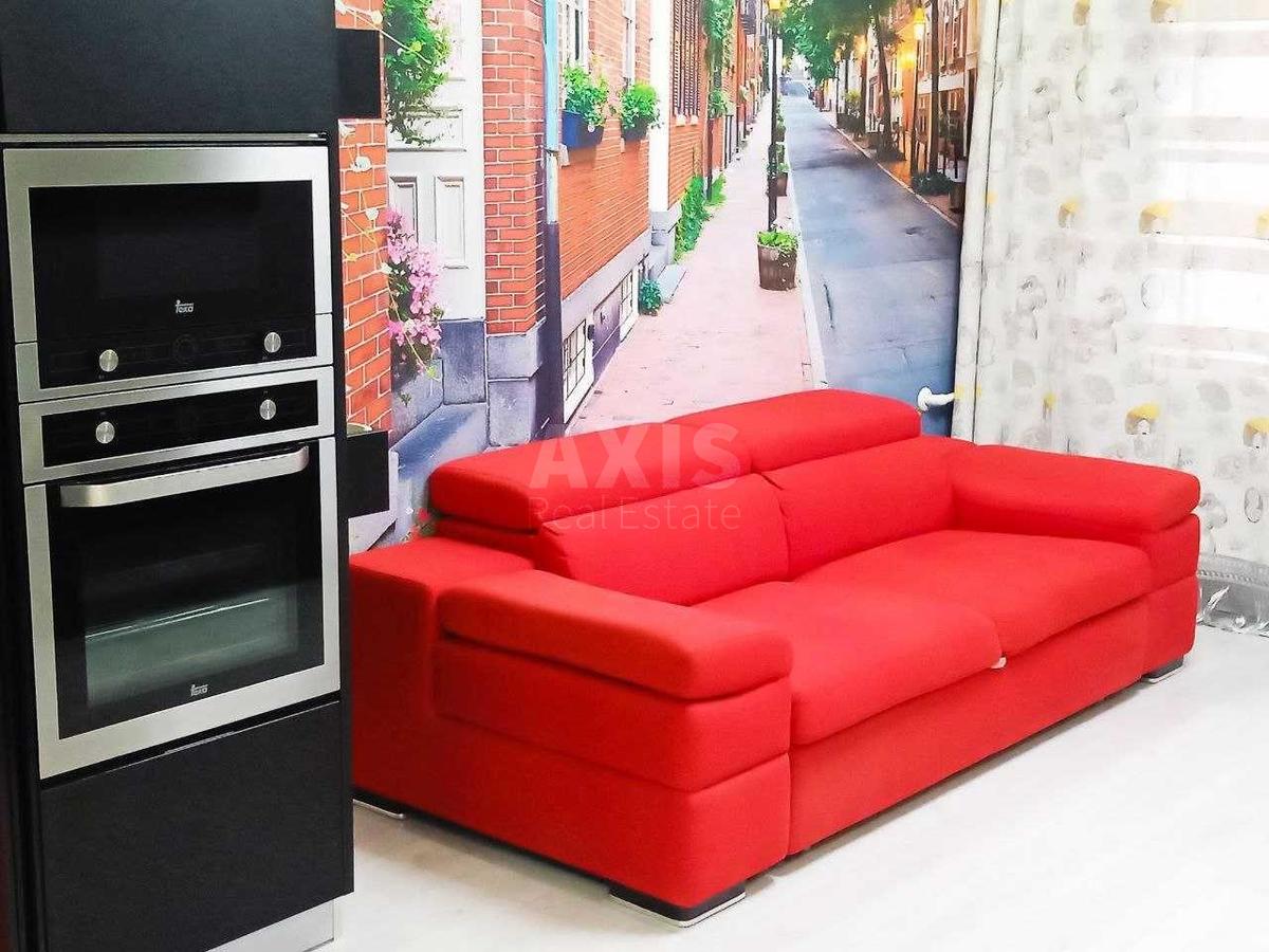 3k apartment vul. Geroi'v Kosmosu 130