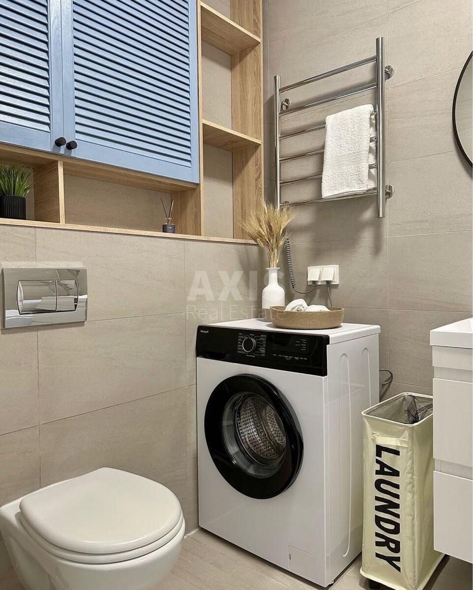 2k apartment nab. Dniprovs'ka 183