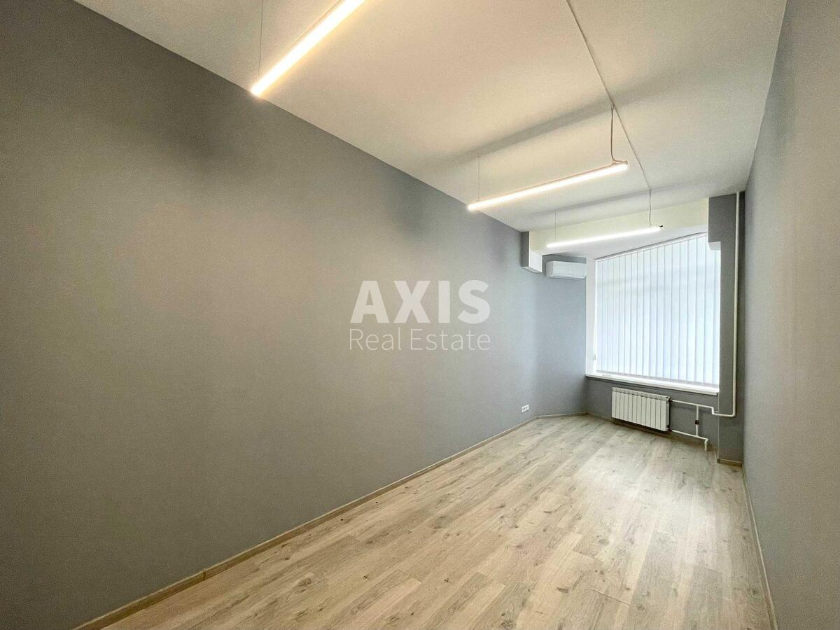 Office vul. Lavrs'ka 16, 208m2550575
