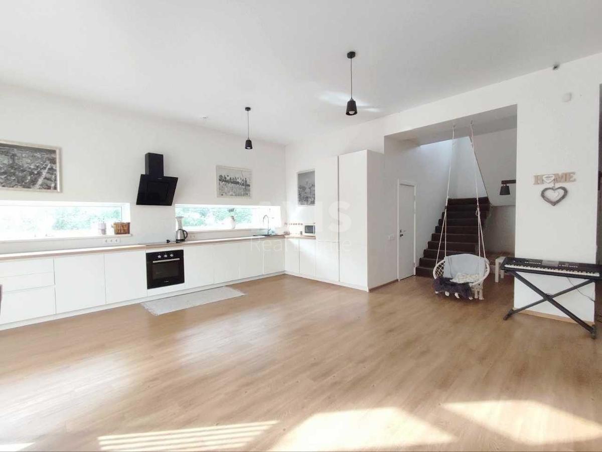 House vul. Stecenka, 223m2, Kyiv city1