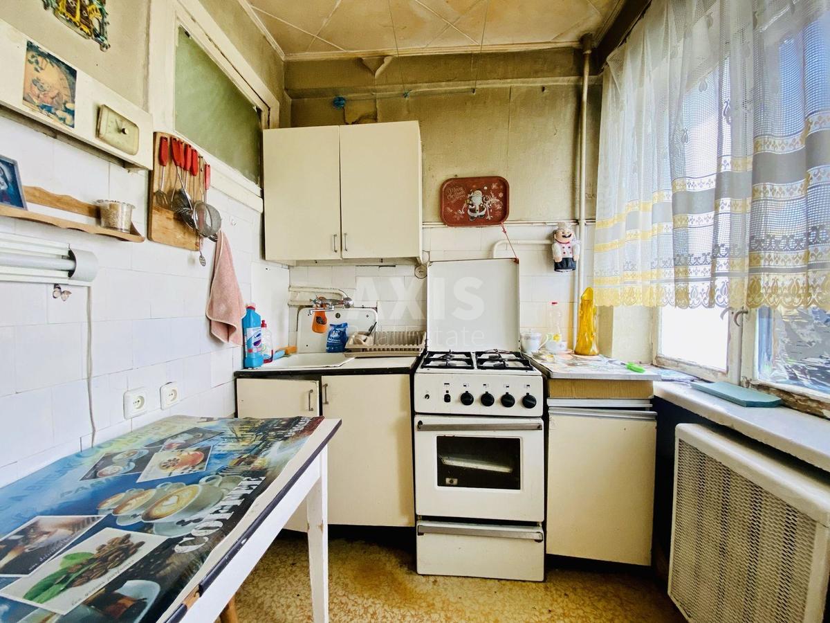 2k apartment vul. Kyrylivs'ka 115/24