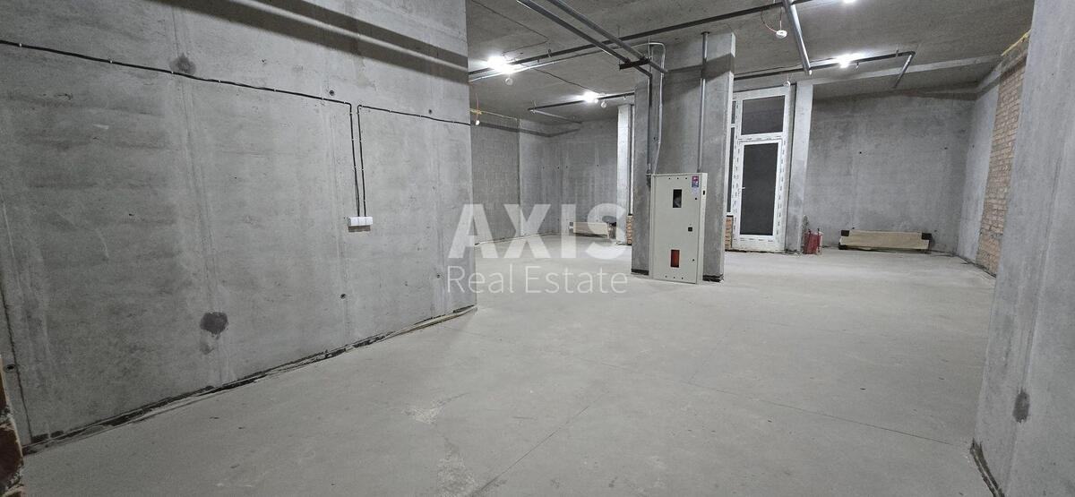 Объект сервиса ул. Александра Олеся 10, 81м2596947