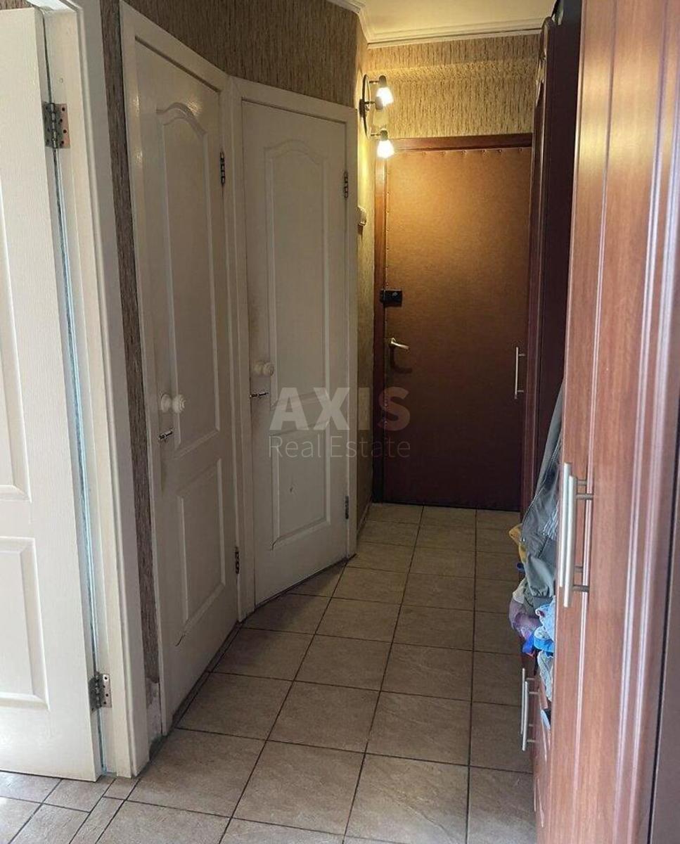 2k apartment vul. Chornyh Zaporozhciv 184