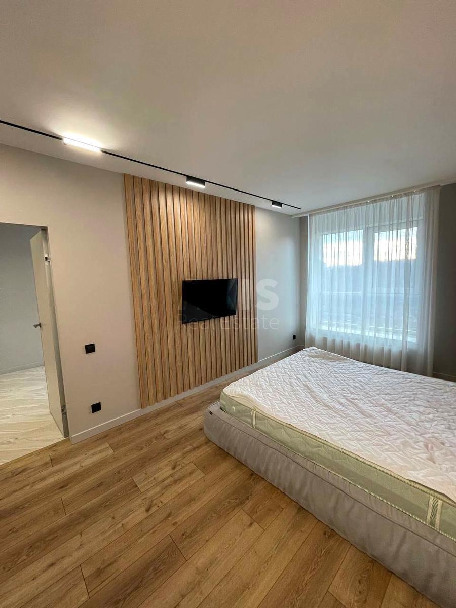 3k apartment vul. Antonovycha 109610035