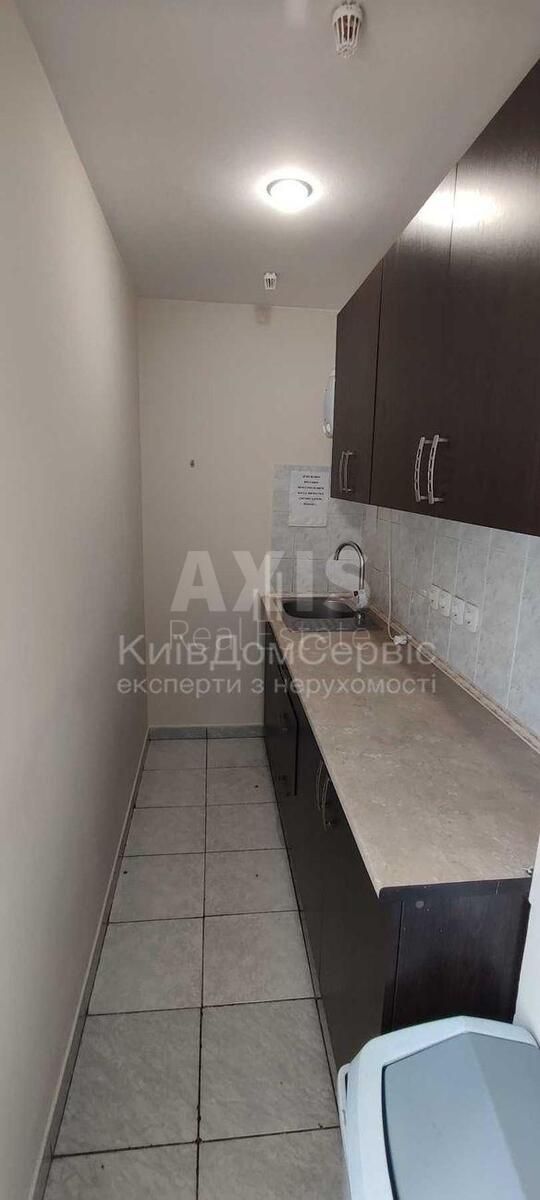 Office vul. Velyka Vasyl'kivs'ka 77, 200m2566945
