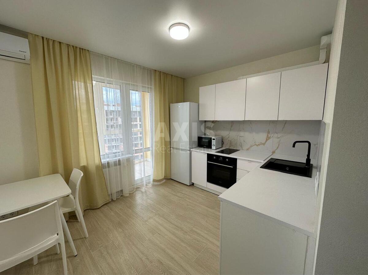 1k apartment vul. Berkovec'ka 6Б
