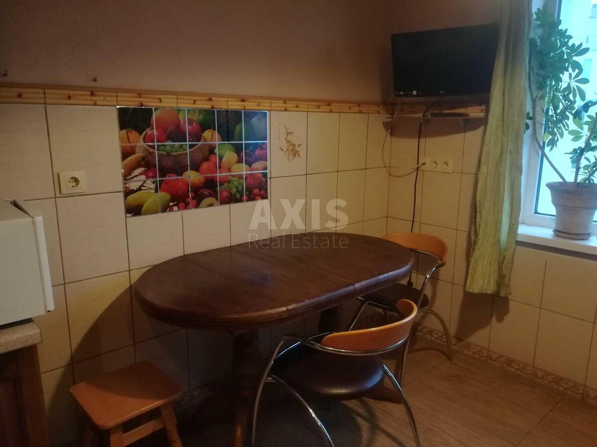 3k apartment vul. Tymoshenka Marshala 52