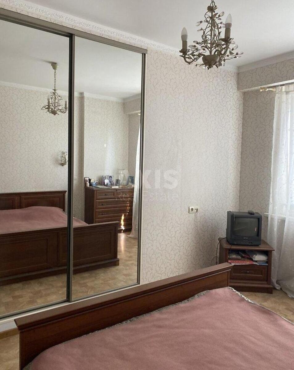 2k apartment nab. Dniprovs'ka 1617643