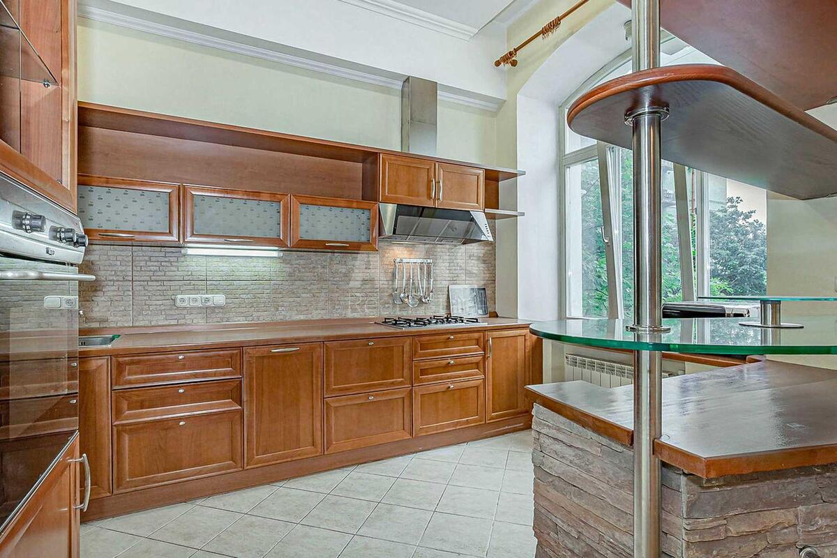3k apartment pl. Myhajlivs'ka 19576510