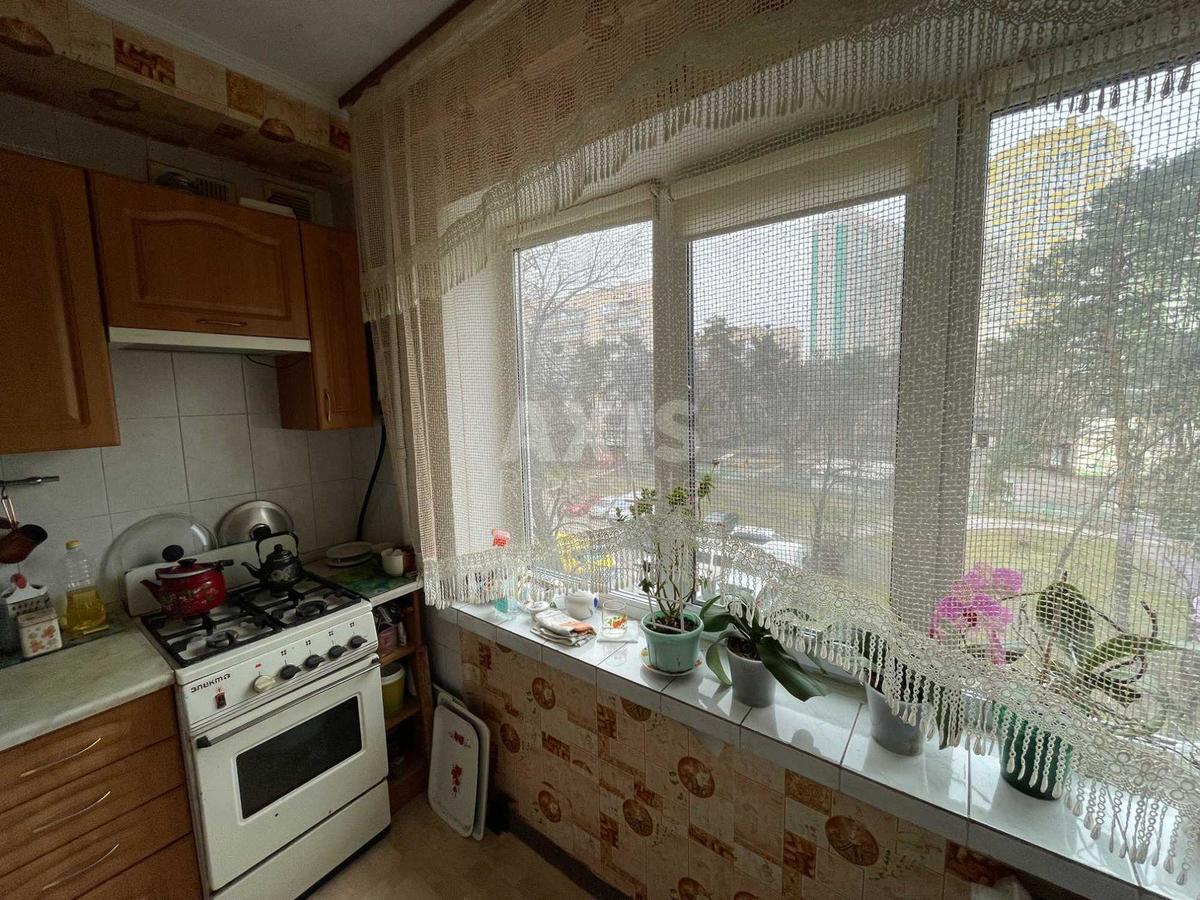 2к квартира бул. Перова 8421528