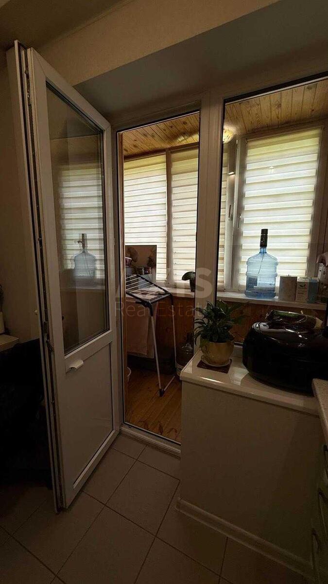 1k apartment vul. Yulia Zdanovska 30/2595377