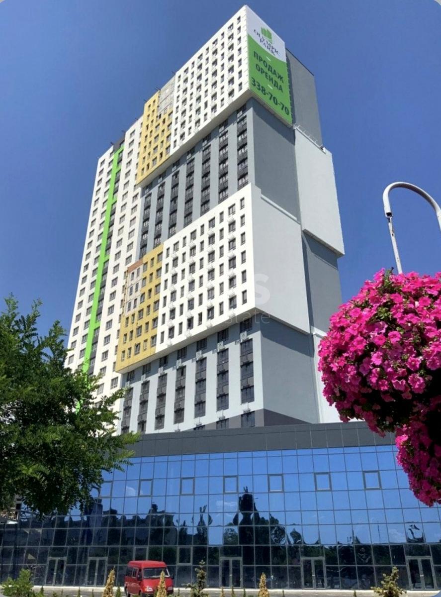 Office pr-t Bazhana Mykoly 17, 200m2593167